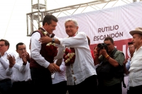 Domingo 29 de abril del 2018. San Cristóbal de las Casas. Inician las Campañas. La mafia en el poder. Amlo acompaña a Rutilio Escandon en su inicio de campaña a la gubernatura de Chiapas.