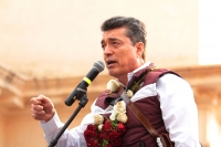 Domingo 29 de abril del 2018. San Cristóbal de las Casas. Inician las Campañas. La mafia en el poder. Amlo acompaña a Rutilio Escandon en su inicio de campaña a la gubernatura de Chiapas.
