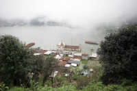 Jueves30 de septiembre. Habitantes de la comunidad Navenchauc del municipio Zinacantán en Los Altos del estado de Chiapas, continúan sufriendo la inundación que cubre parte de este poblado de la etnia tsotsil. Jueves30 de septiembre. Habitantes de la comunidad Navenchauc del municipio Zinacantán en Los Altos del estado de Chiapas, continúan sufriendo la inundación que cubre parte de este poblado de la etnia tsotsil.