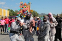 Sábado 10 de febrero del 2018. Comitan de Domí­nguez. Romerí­a de San Caralampio. Durante la Salidas de Flores y Velas durante las fiestas patronales de la Ciudad de las Flores, las manifestaciones sincréticas conviven de la mano encontrándose las comp