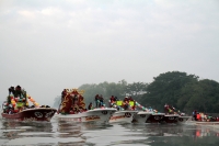 Martes 12 de diciembre del 2017. Chiapa de Corzo. Los lancheros del Malecón de Chiapa de Corzo, realizan su tradicional peregrinación de la Virgen de Guadalupe dentro del Cañón del Sumidero cumpliendo la promesa hecha
