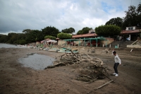 20231122. Chiapa de Corzo. Niveles bajos del rio Grijalva en el Malecón Turístico.