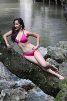 Domingo 26 de agosto del 2012. San Cristóbal de las Casas, Chiapas. Laura Pineda. La modelo chiapaneca porta la corona de Miss Earth Chiapas 2012 y se prepara para participar en el concurso donde se elegira la representante nacional en la ciudad de Merida