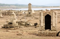 Viernes 2 de junio del 2017. La Concordia. El antiguo poblado conocido como La Concordia Antigua fue inundado durante la construcción de la Presa La Angostura en 1974 dejando la estructura arquitectónica dentro de las aguas del rio Grijalva. El desfogue d