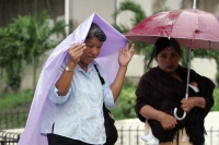 Continúan las lluvias en la mayor parte del territorio del estado de Chiapas, ocasionado algunas afectaciones en las regiones de la sierra y costa.