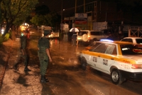 Domingo 12 de agosto del 2012. Tuxtla Gutiérrez, Chiapas. Aspecto de la lluvia de esta noche en el oriente de la ciudad.
