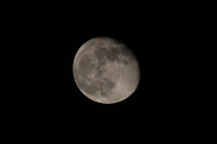 Lunes 8 de mayo del 2012. La luna