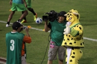 Sábado 15 de febrero del 2014. Tuxtla Gutiérrez. Antes del partido entre Jaguares y Tigres.
