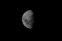 La luna sonrie esta noche...