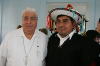 Lunes 24 de Diciembre. Esta mañana el arzobispo Rogelio Cabrera desayuna con personalidad de la diócesis de Tuxtla Gutiérrez por motivo de su cumpleaños y momentos después se da la noticia del fallecimiento de Samuel Ruiz Obispo  emérito de San Cristóbal 