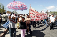 Martes 2 de febrero. El magisterio federal vuelve a salir a las calles de Tuxtla para manifestarse y exigir las demandas laborales en el estado. Los maestros de las diferentes zonas escolares bloquearon varias avenidas de la capital exigiendo la renuncia 