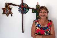 Jueves 31 de diciembre del 2015. Chiapa de Corzo. Doña Magda la conocida sanadora de esta comunidad compara a Chiapas con una persona enferma y reconoce que quien le hace “el mal” es quien utiliza la habladuría, la envidia y la manipulación y que para con Jueves 31 de diciembre del 2015. Chiapa de Corzo. Doña Magda la conocida sanadora de esta comunidad compara a Chiapas con una persona enferma y reconoce que quien le hace “el mal” es quien utiliza la habladuría, la envidia y la manipulación y que para con