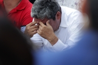 Viernes 26 de agosto del 2016. Tuxtla Gutiérrez. Padres de familia se reúnen en el parque de la Colonia Bienestar Social con representantes del Movimiento Magisterial en Contra de las Reformas Educativas para plantear las alternativas para la educación de