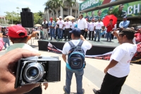 Viernes 27 de junio del 2014. Tuxtla Gutiérrez. Los maestros chiapanecos realizan La Marcha de la Dignidad Magisterial a un año del inicio de las movilizaciones y del operativo policiaco en el oriente de la capital del estado de Chiapas.