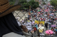 Miércoles 4 de septiembre del 2013. Tuxtla Gutiérrez. Con fuertes consignas para los medios de comunicación se cumplen seis días del paro magisterial en la capital del estado de Chiapas.
