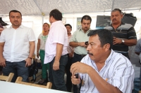 Jueves 21 de noviembre del 2013. Tuxtla Gutiérrez. Los líderes del movimiento magisterial hablan en conferencia de prensa sobre la minuta de trabajo firmada con las autoridades y afirman que todavía no han comprometido a levantar el plantón del primer cua