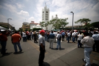 Militantes magisteriales continúan el bloqueo del primer cuadro de la ciudad de Tuxtla