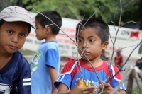 Miércoles 30 de octubre del 2013. Tuxtla Gutiérrez. Familias de las comunidades de Ixtapa bloquean la vÃa del libramiento sur para protestar en las instalaciones de CDI exigiendo la liberación de los recursos económicos de la región. Miércoles 30 de octubre del 2013. Tuxtla Gutiérrez. Familias de las comunidades de Ixtapa bloquean la vÃa del libramiento sur para protestar en las instalaciones de CDI exigiendo la liberación de los recursos económicos de la región.