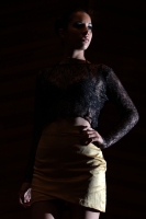 Sábado 14 de julio del 2012. Tuxtla Gutiérrez, Chiapas.  La nueva generación de diseñadoras de modas chiapanecas, presentan las propuestas de vestidos esta noche en el centro cultural ubicado en el oriente de la ciudad.