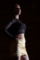 Sábado 14 de julio del 2012. Tuxtla Gutiérrez, Chiapas.  La nueva generación de diseñadoras de modas chiapanecas, presentan las propuestas de vestidos esta noche en el centro cultural ubicado en el oriente de la ciudad.
