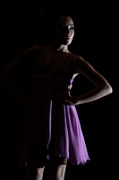 Sábado 14 de julio del 2012. Tuxtla Gutiérrez, Chiapas.  La nueva generación de diseñadoras de modas chiapanecas, presentan las propuestas de vestidos esta noche en el centro cultural ubicado en el oriente de la ciudad.