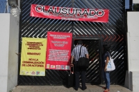 Miércoles 29 de julio del 2015. Tuxtla Gutiérrez. Administradores de Unidades de Manejo Ambiental de Chiapas toman y clausuran simbólicamente la delegación de la SEMARNAT en esta ciudad.
