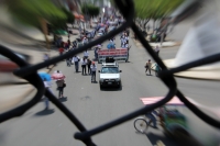 Lunes 15 de mayo del 2017. Tuxtla Gutiérrez. Organizaciones sociales se suman a los contingentes al final de la marcha convocada para protestar durante este Día del Maestro durante las jornadas de protestas del movimiento magisterial en Chiapas.