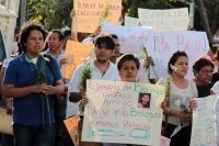 Sábado 27 de enero del 2018. Tuxtla Gutiérrez. Familiares y amigos del profesor Adán de la UNICACH marchan hacia la Plaza Central donde exigen el esclarecimiento y justicia para el biólogo asesinado en Chiapas.