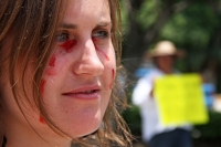 Viernes 28 de junio del 2013. Tuxtla Gutiérrez, Chiapas. Foto/JH Este medio dÃa se lleva a cabo la marcha del silencio donde la población se manifiestan la alerta de género provocada por la treintena de femenicidios ocurridos en los últimos meses en Chiap Viernes 28 de junio del 2013. Tuxtla Gutiérrez, Chiapas. Foto/JH Este medio dÃa se lleva a cabo la marcha del silencio donde la población se manifiestan la alerta de género provocada por la treintena de femenicidios ocurridos en los últimos meses en Chiap