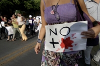 Miércoles 6 de abril. Foto/Jesús Hernández. Aspectos de la marcha en Contra de la Violencia en México, realizada esta tarde en la ciudad de Tuxtla Gutiérrez.