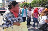 Miércoles 2 de marzo. La modelo Mildred Rubín posa para las cámaras fotográficas este medio día durante la presentación a los medios de comunicación de las próximas presentaciones de la Colección de Trajes de Baño este fin de semana.