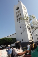 Miércoles 2 de marzo. Miembros de organizaciones sociales de la costa del estado marcha desde la ciudad de Tonala para manifestarse en el penal El Amate y en la ciudad de Tuxtla Gutiérrez para exigir la libertad de defensores de Derechos Humanos detenidos