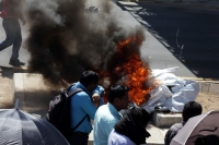 Lunes 8 de febrero del 2016. Tuxtla Gutiérrez. Aspectos de la marcha del movimiento magisterial en este medio dÃa en la Avenida Central de la capital del estado de Chiapas. Lunes 8 de febrero del 2016. Tuxtla Gutiérrez. Aspectos de la marcha del movimiento magisterial en este medio dÃa en la Avenida Central de la capital del estado de Chiapas.