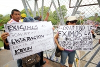 Miércoles 10 de junio del 2015. Tuxtla Gutiérrez. Aspectos de la marcha del movimiento magisterial de este día.