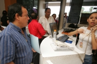 Rafael Guillen Domínguez, alcalde del municipio de las Margaritas llega esta mañana a la Procuraduria General de Justicia del Estado para responder a un citatorio acusado de abuso de autoridad, motin, lesiones, daños, conspiración y los que resulten por l