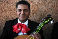 Miércoles 22 de noviembre del 2017. Tuxtla Gutiérrez. Santa Cecilia. El barrio del Niño de Atocha se revela con el lugar de encuentro de los mariachis y músicos populares de la ciudad.