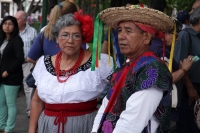 Lunes 12 de septiembre del 2016. Tuxtla Gutiérrez. La verbena popular adelanta al medio día durante los festejos de los 23 años de la inauguración del parque de la marimba