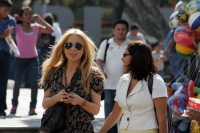 Lunes 20 de diciembre. La cantante española Martha Sánchez aprovecha la temporada para conocer la ciudad de Tuxtla Gutiérrez y visitar la catedral de San Marcos.