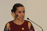 Jueves 25 de agosto. Beatriz Paredes recibe la medalla Rosario Castellanos 2011.