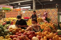 Jueves 9 de abril del 2020. Tuxtla Gutiérrez. Las actividades de los mercados públicos se mantienen durante la mañana de este jueves de Semana Santa y de Contingencia por el Coronavirus Jueves 9 de abril del 2020. Tuxtla Gutiérrez. Las actividades de los mercados públicos se mantienen durante la mañana de este jueves de Semana Santa y de Contingencia por el Coronavirus