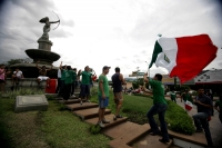 Tuxtla vive el partido de fut-bol entre México y Francia