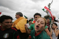 Tuxtla vive el partido de fut-bol entre México y Francia