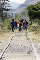 Migración. Uno de los puntos de transito entre los migrantes dentro del estado de Chiapas sigue siendo la estación ferroviaria de Arriaga, donde los centroamericanos suben a los techos de los vagones del tren para dirigirse a Ixtepec, Oaxaca; esta línea d