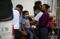 20210730. Tuxtla G. Migrantes asegurados esta mañana en varios hoteles de la ciudad