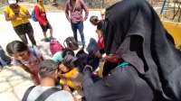 20230331. BerriozÃ¡bal. Migrantes se desvanecen por el intenso calor al huir esta maÃ±ana del albergue temporal del INM en la ciudad de BerriozÃ¡bal.