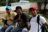 Miércoles 17 de junio del 2015. Tuxtla Gutiérrez. El cambio constante cambio de la Ruta de Migración obliga a los jóvenes centroamericanos a acercarse a los centros poblacionales donde deambulan mendigando algunas monedas para poder continuar el viaje hac
