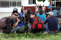 Viernes 13 de julio del 2012. Arriaga, Chiapas. La pausa del tiempo rompe su melancolía en los poblados cercanos a Arriaga, el cual despierta de su letargo provinciano cada vez que se corre el rumor de la llegada del Tren mientras que los migrantes salen 