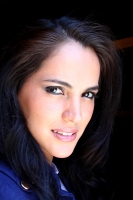 Miércoles 2 de marzo. La modelo Mildred Rubín posa para las cámaras fotográficas este medio día durante la presentación a los medios de comunicación de las próximas presentaciones de la Colección de Trajes de Baño este fin de semana.