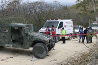 Foto: Nehemías López. Sábado 25 de febrero del 2012. Fallece militar en accidente.
