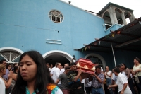 Viernes 31 de mayo del 2019. Tuxtla Gutiérrez. Durante la misa de cuerpo Presente de cinco de las personas del catastrófico accidente de Caltrata en una parroquia del Oriente-Sur de la ciudad.